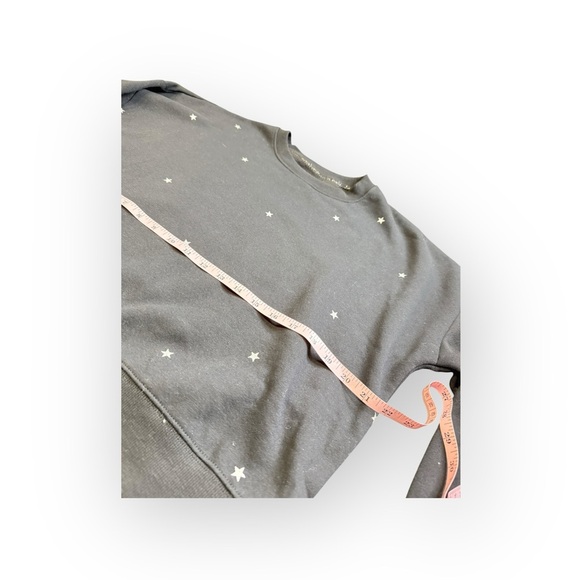 C&C California Men's Gray Crewneck Sweater with Star Accents - Picture 4 of 7